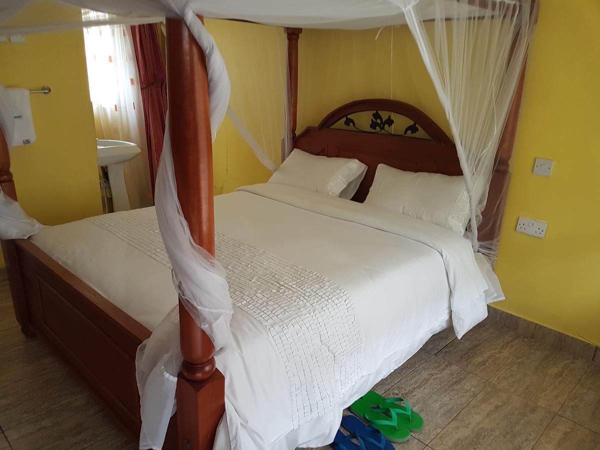 Hippo Safaris Resort Naivasha Exterior photo